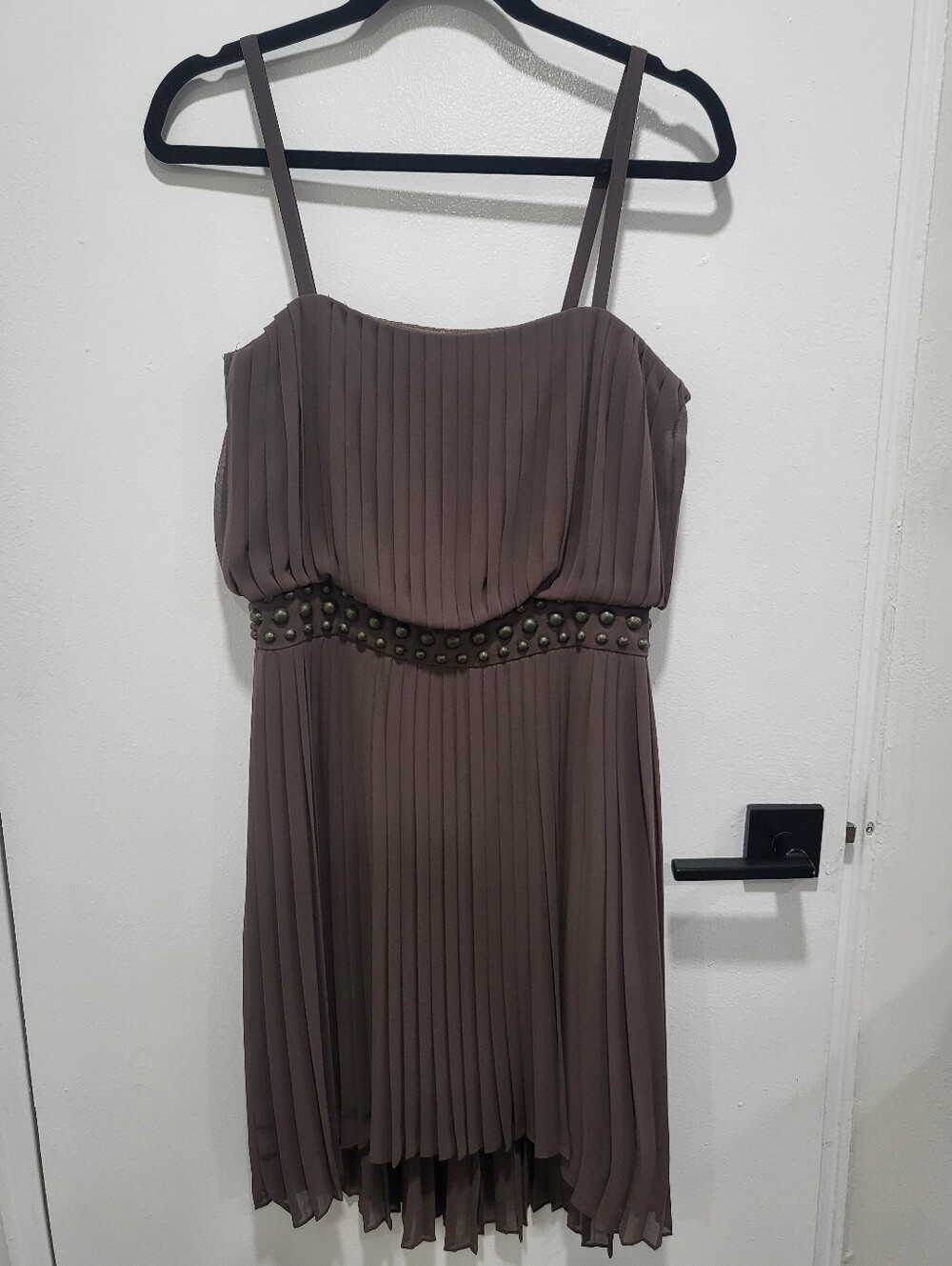 Nine West Pleated Olive Khaki Chiffon Dress - Size 4
